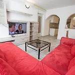 Bells Of - 3 Cosy Private Free Parking Lejlighed