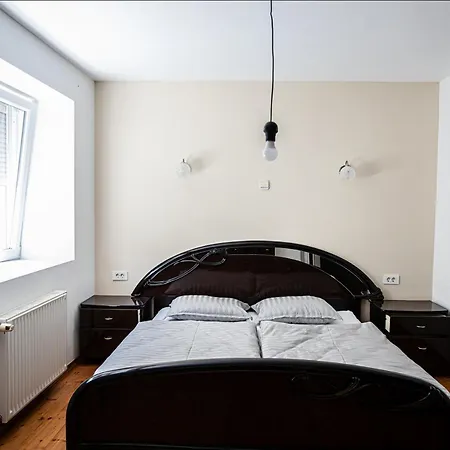 Bells Of - 3 Cosy Private Free Parking