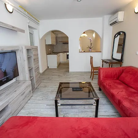 Bells Of - 3 Cosy Private Free Parking Apartment