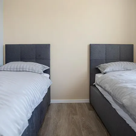 Bells Of - 3 Cosy Private Free Parking Appartement *