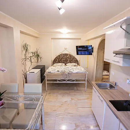 Bells Of - 3 Cosy Private Free Parking Appartement